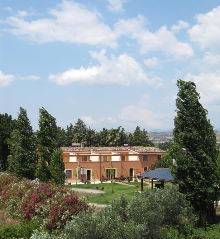 Agriturismo Torre Del Golfo Cropani Exterior foto